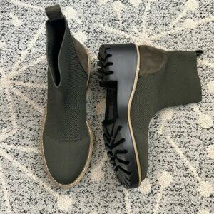 Nicole Miller Olive Green Sweater Sock Boot Wedge Lug Sole Ankle Bootie Size 9